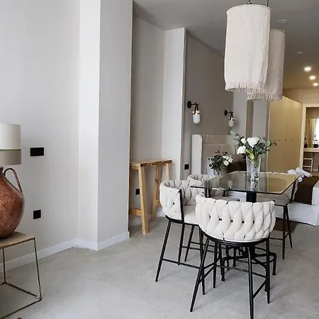 Md Pare Presentat Apartment Valencia Exterior photo